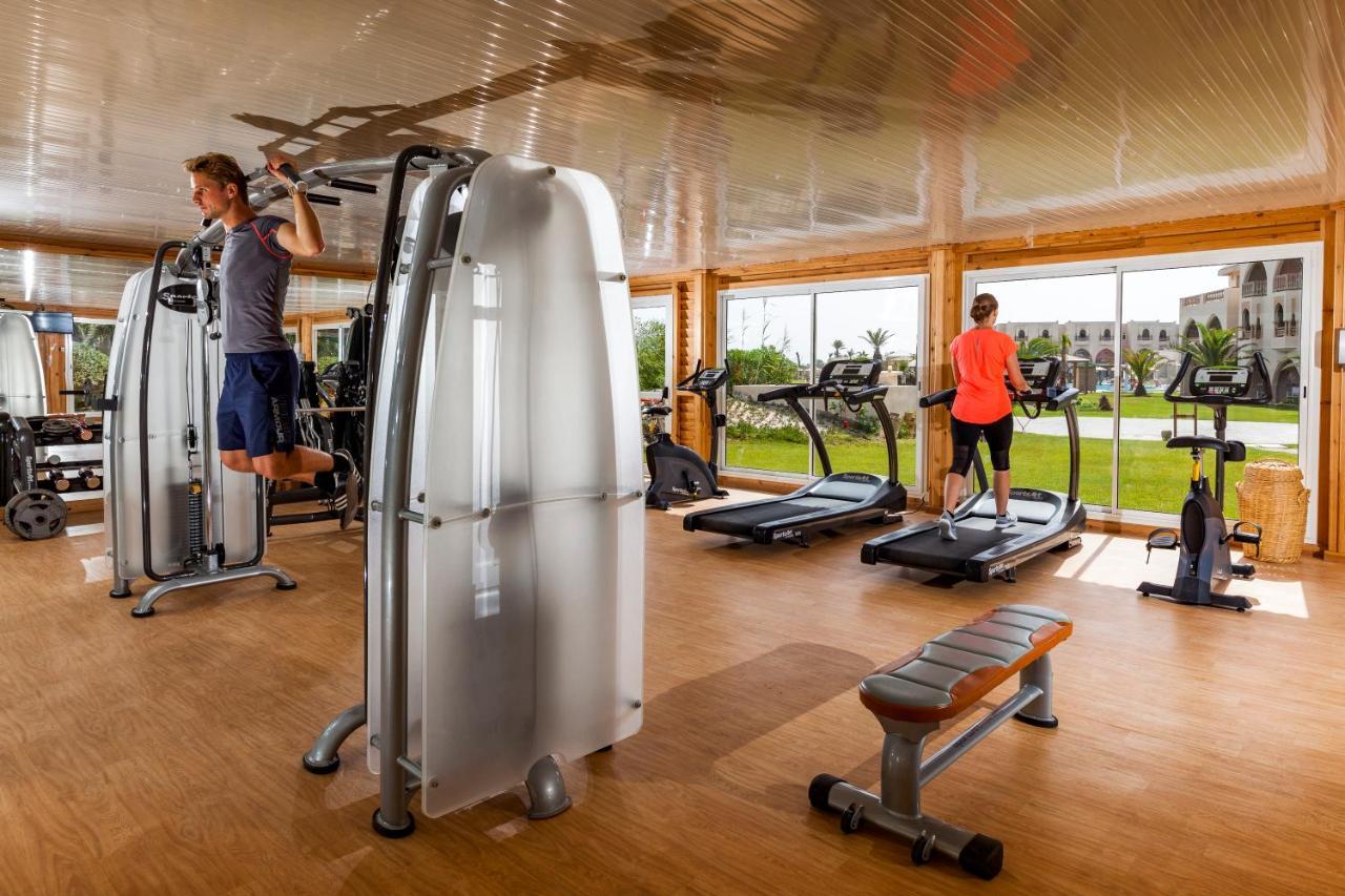 Tui Blue Palm Beach Palace Djerba - Adult Only Midoun Exterior foto The gym at the hotel