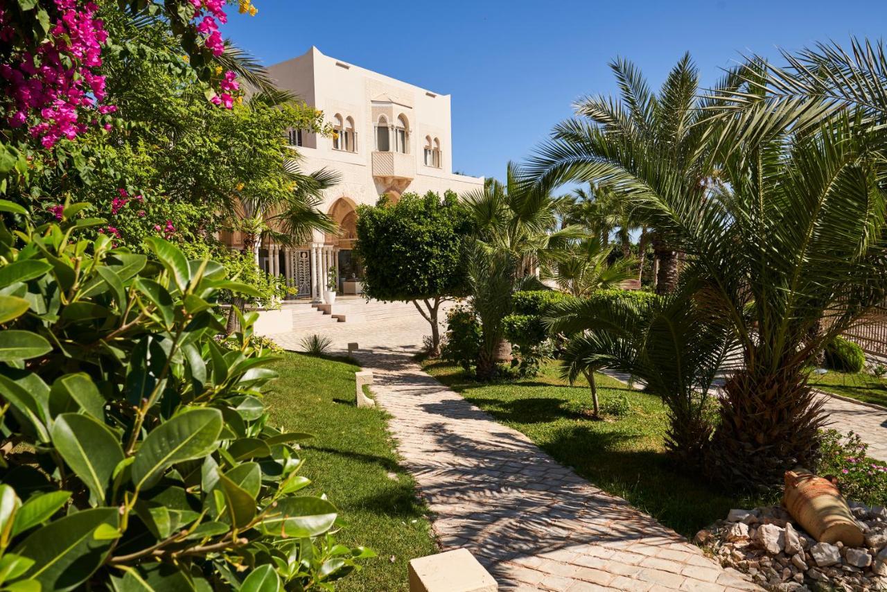 Tui Blue Palm Beach Palace Djerba - Adult Only Midoun Exterior foto The gardens of the hotel