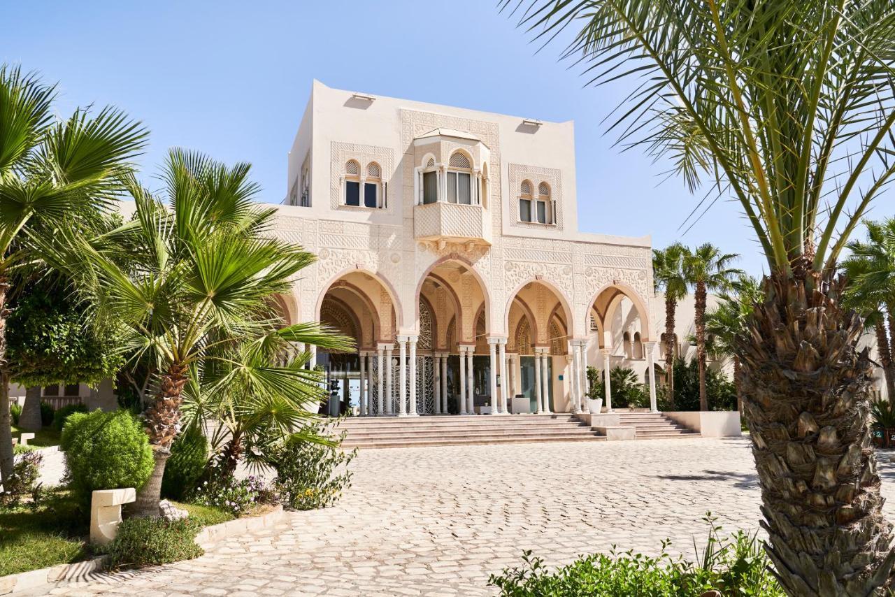 Tui Blue Palm Beach Palace Djerba - Adult Only Midoun Exterior foto The main building of the university