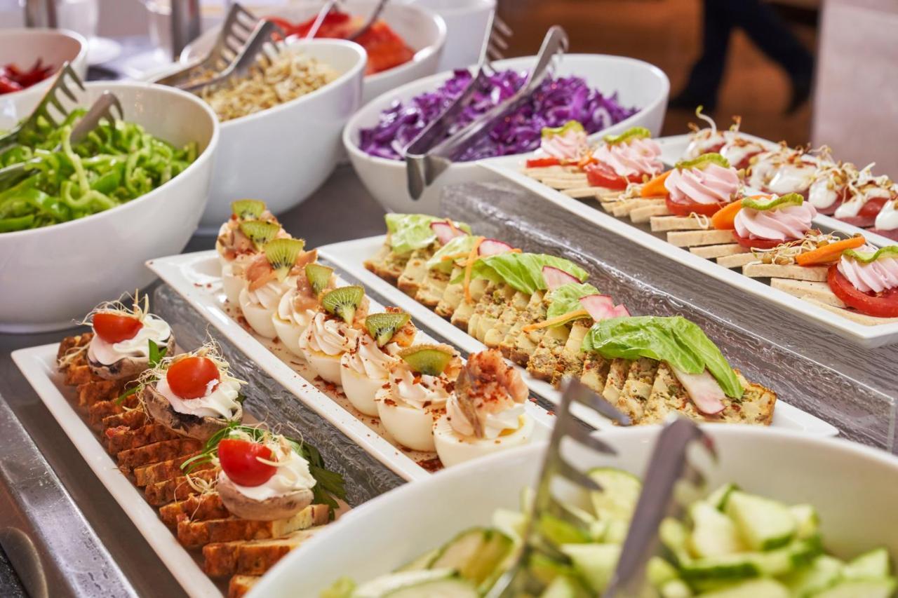 Tui Blue Palm Beach Palace Djerba - Adult Only Midoun Exterior foto A salad bar
